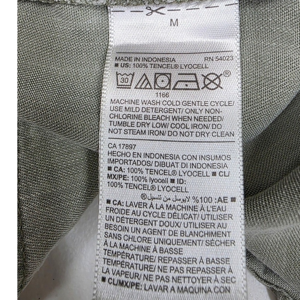 Old Navy Womens Medium Olive Gray Tencel Lyocell Long Sleeve Button Down Shirt - Picture 4 of 8
